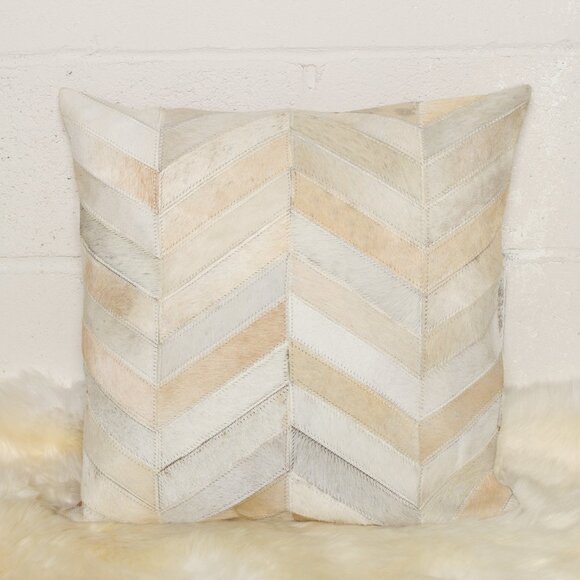 Natural Home Decor Torino Chevron Cowhide Pillow | 2-Piece | Natural | 18"x18" - Picture 3 of 4